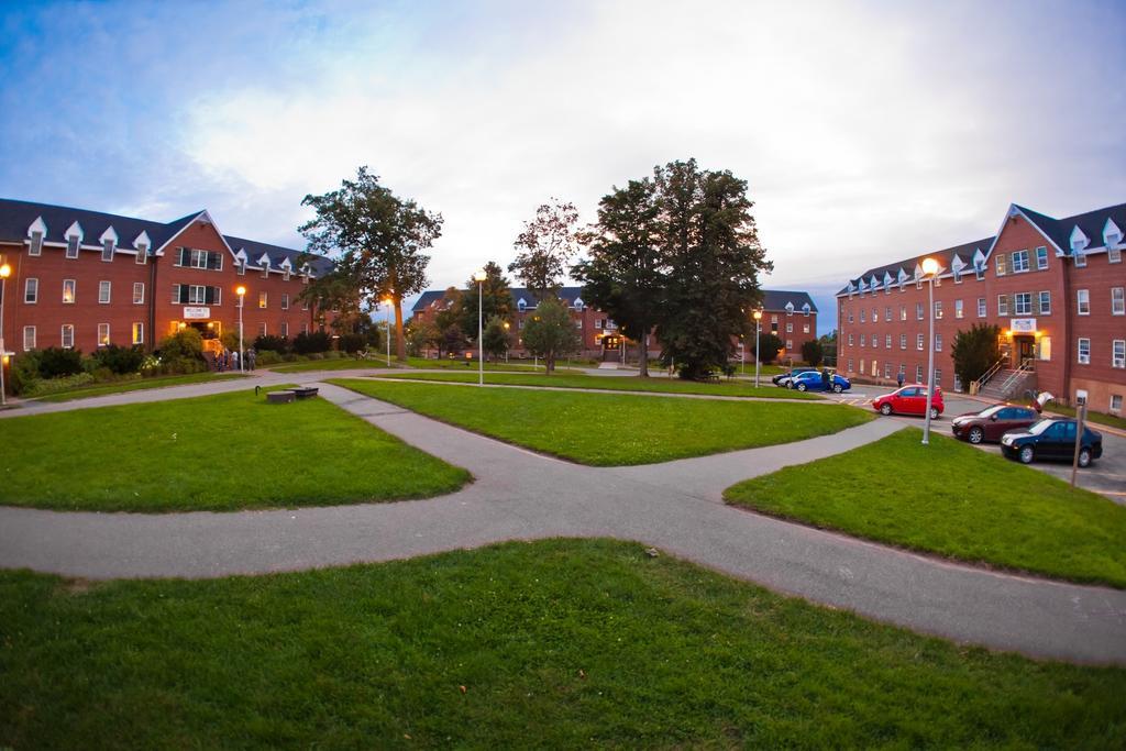 Dalhousie University Agricultural Campus Труро Экстерьер фото
